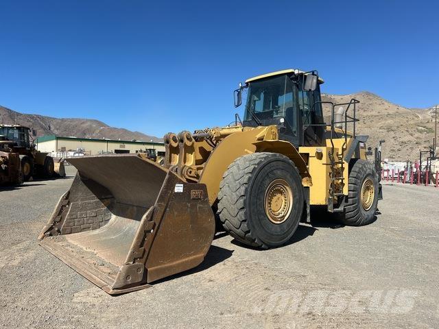 CAT 980G لوادر بعجل