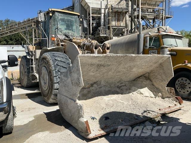 CAT 980G لوادر بعجل
