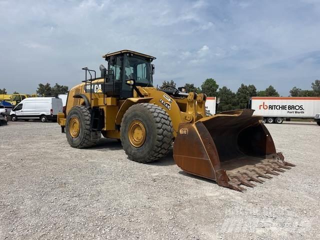 CAT 980M لوادر بعجل