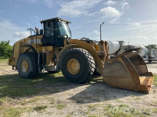 CAT 980M لوادر بعجل