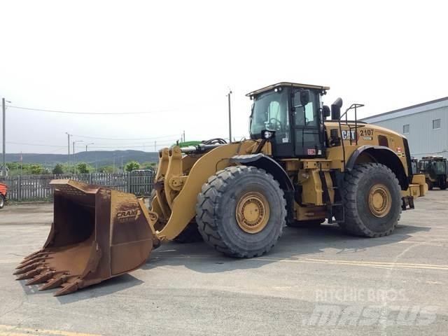 CAT 980M لوادر بعجل