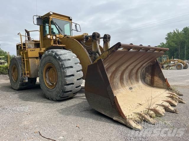 CAT 988B لوادر بعجل