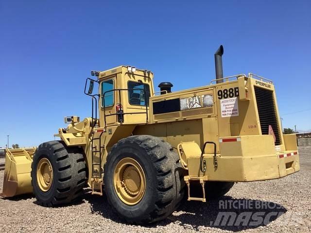CAT 988B لوادر بعجل