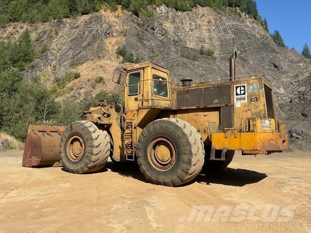 CAT 988B لوادر بعجل