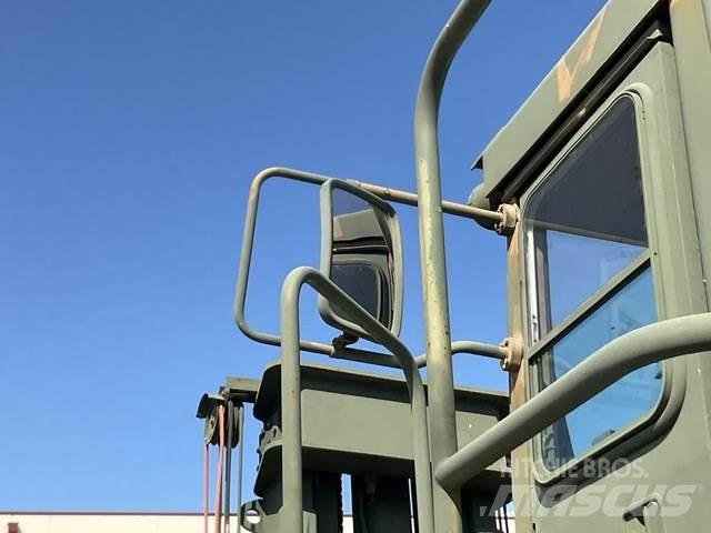 CAT 988B/DV43 مناولات حاويات