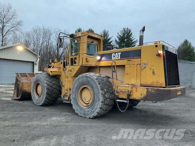 CAT 988F لوادر بعجل