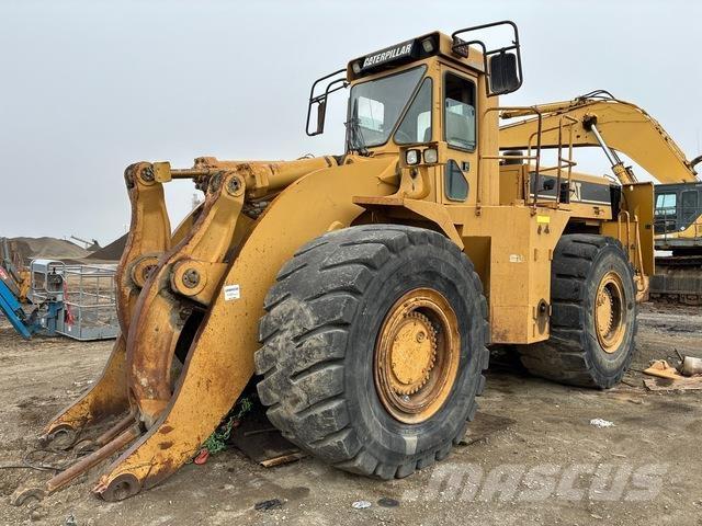 CAT 988F لوادر بعجل