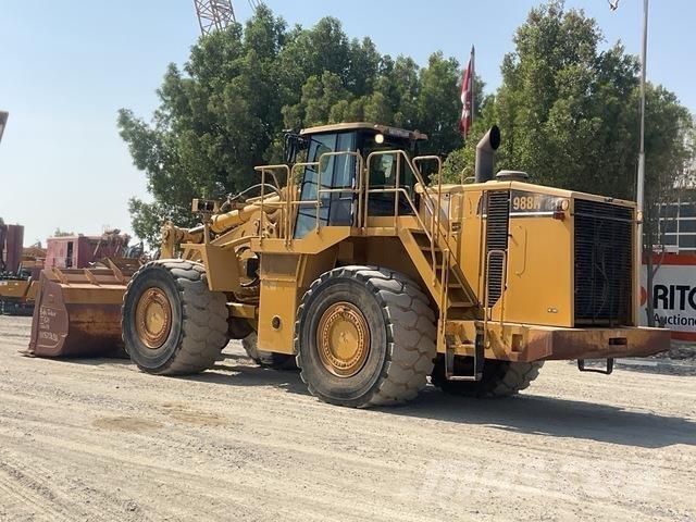 CAT 988H لوادر بعجل