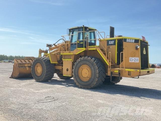 CAT 988H لوادر بعجل