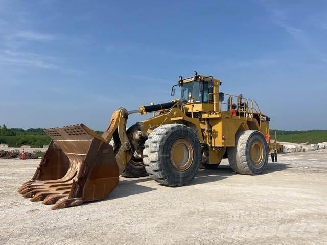 CAT 992G لوادر بعجل