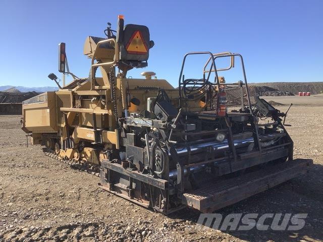 CAT AP-1050B معدات السفلتة