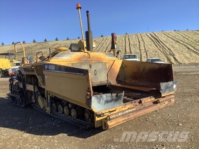 CAT AP-1050B معدات السفلتة