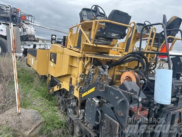 CAT AP-655C معدات السفلتة