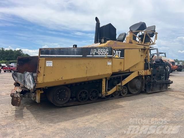 CAT AP-655C معدات السفلتة