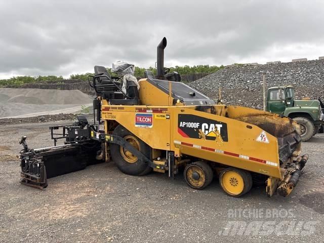 CAT AP1000F معدات السفلتة