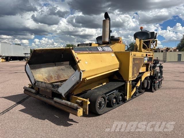 CAT AP1055D معدات السفلتة