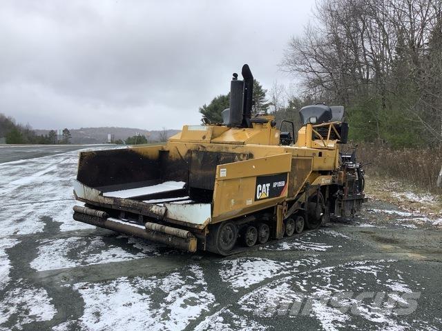 CAT AP1055D معدات السفلتة