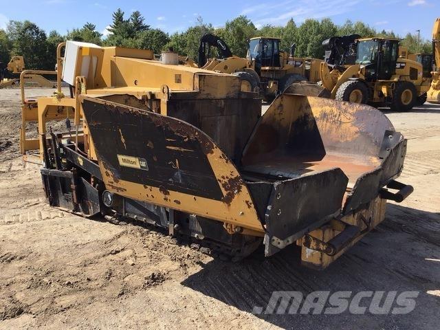 CAT AP255E معدات السفلتة