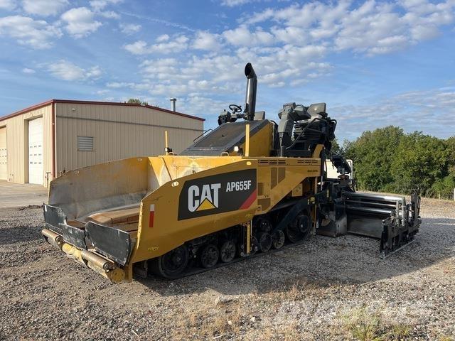 CAT AP655F معدات السفلتة