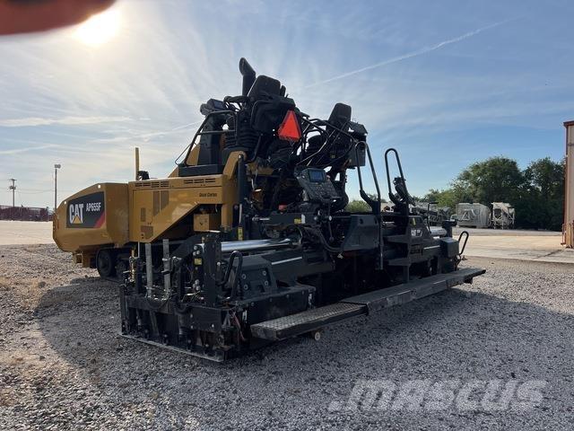 CAT AP655F معدات السفلتة