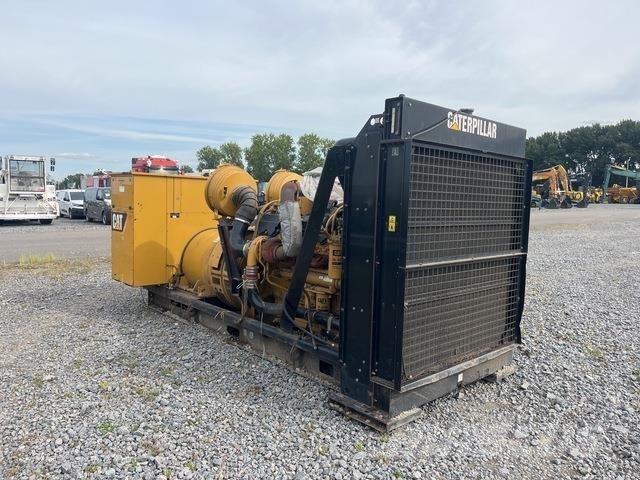 CAT C32 مولدات ديزل