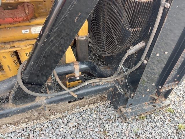 CAT C32 مولدات ديزل