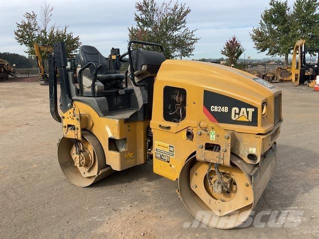 CAT CB24B مداحل ثنائية الاسطوانة