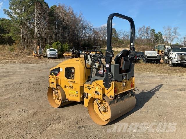 CAT CB24B مداحل ثنائية الاسطوانة