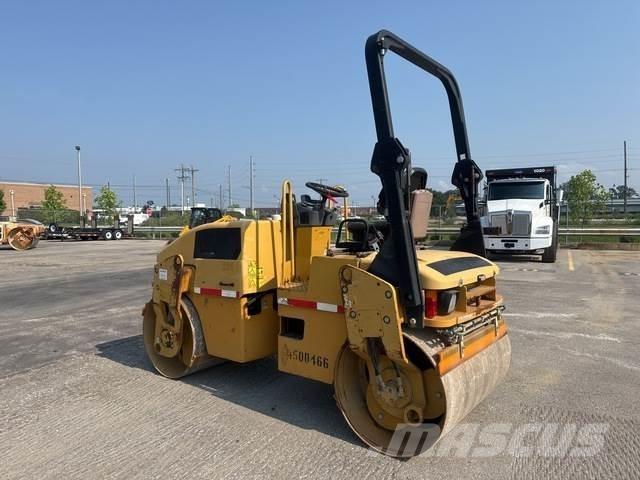 CAT CB34 مداحل ثنائية الاسطوانة