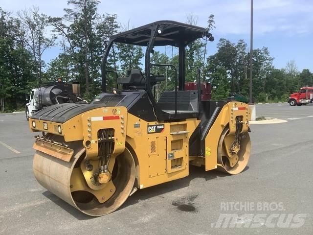 CAT CB44B مداحل ثنائية الاسطوانة