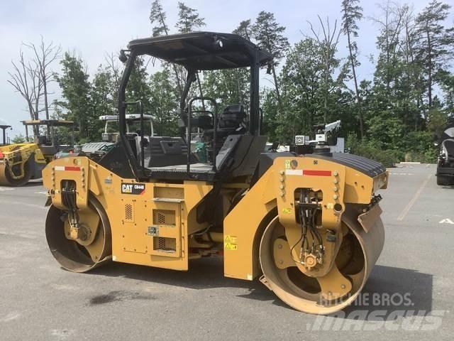 CAT CB44B مداحل ثنائية الاسطوانة