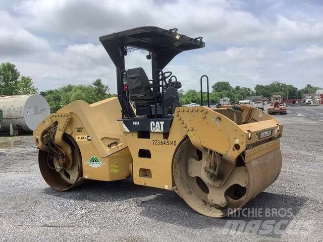 CAT CB54 مداحل ثنائية الاسطوانة