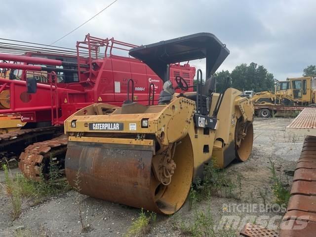 CAT CB54 مداحل ثنائية الاسطوانة