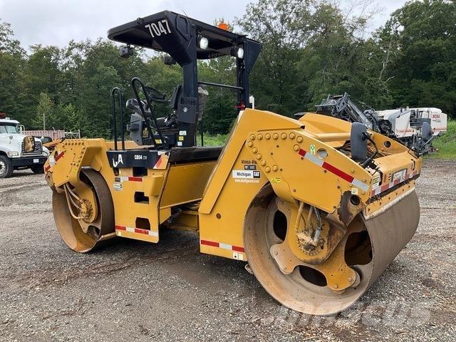CAT CB54 مداحل ثنائية الاسطوانة