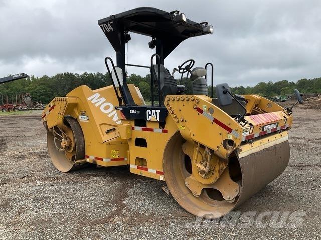 CAT CB54 مداحل ثنائية الاسطوانة
