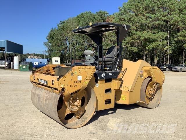 CAT CB54 مداحل ثنائية الاسطوانة
