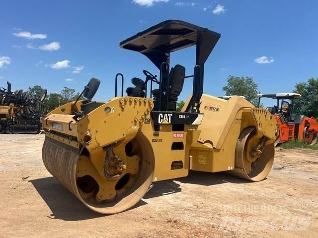 CAT CB54 XW مداحل ثنائية الاسطوانة