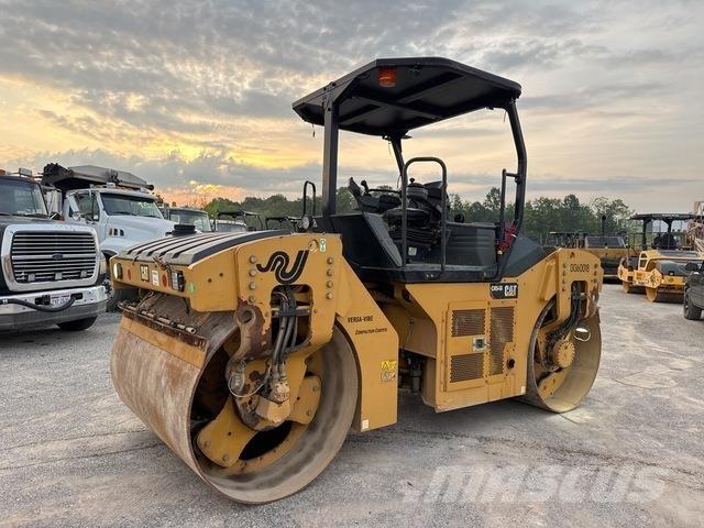CAT CB54B مداحل ثنائية الاسطوانة