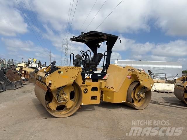 CAT CB64 مداحل ثنائية الاسطوانة