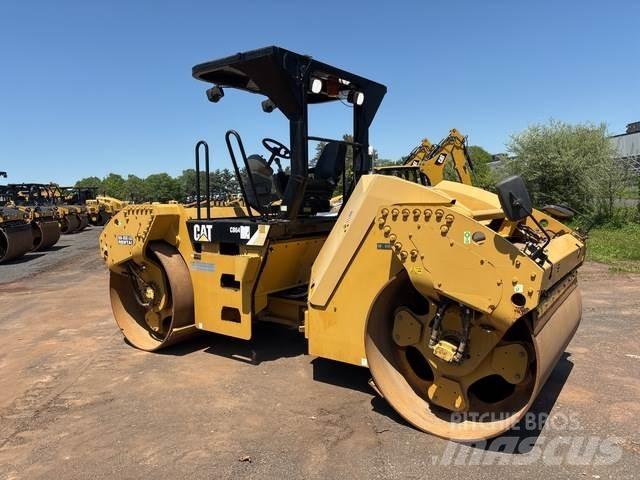 CAT CB64 مداحل ثنائية الاسطوانة