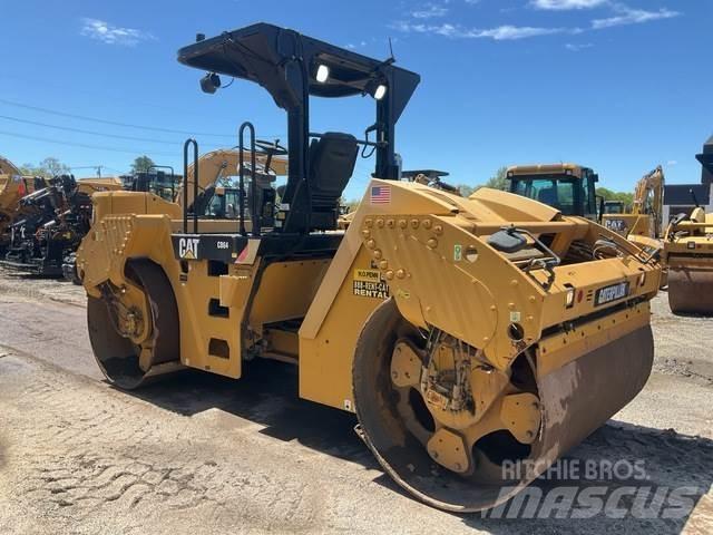CAT CB64 مداحل ثنائية الاسطوانة