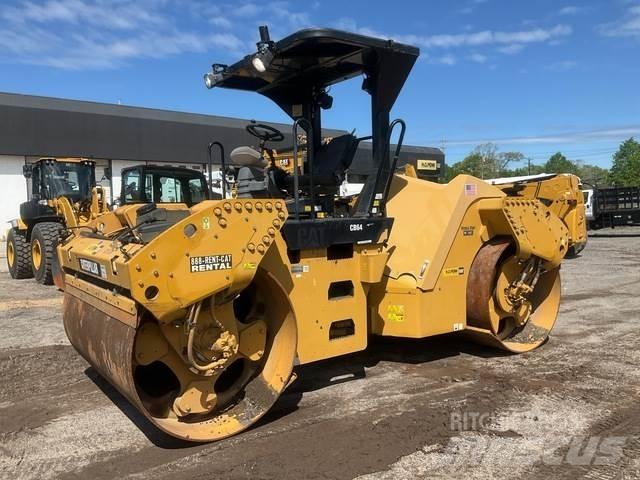 CAT CB64 مداحل ثنائية الاسطوانة