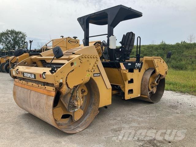 CAT CB64 مداحل ثنائية الاسطوانة