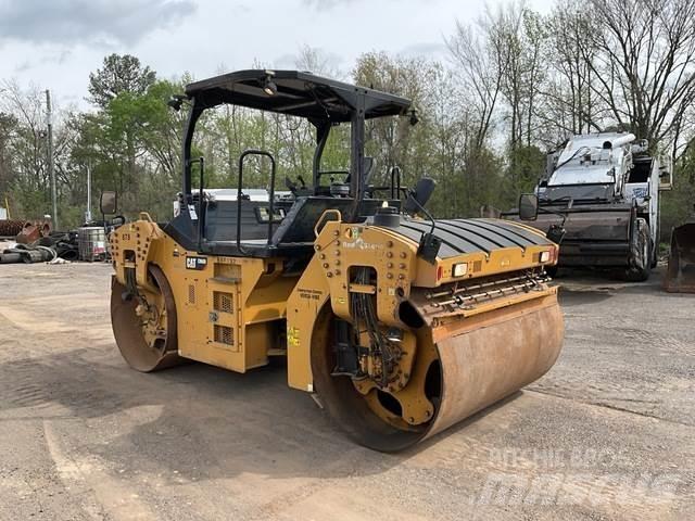 CAT CB66B مداحل ثنائية الاسطوانة