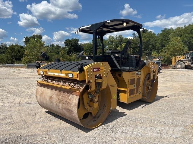CAT CB66B مداحل ثنائية الاسطوانة