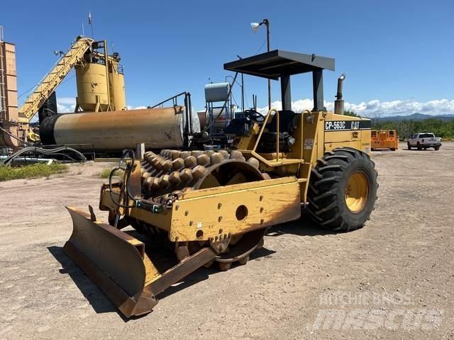 CAT CP-563C مداحل أحادية الأسطوانة
