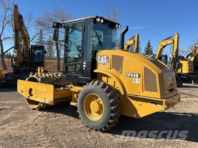 CAT CP44B مداحل أحادية الأسطوانة