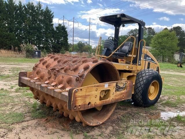 CAT CS-533E مداحل أحادية الأسطوانة