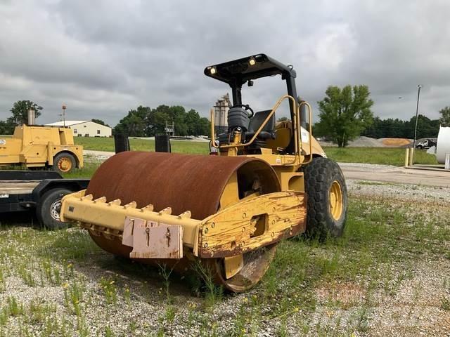 CAT CS-563E مداحل أحادية الأسطوانة