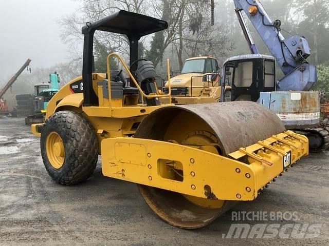 CAT CS-563E مداحل أحادية الأسطوانة